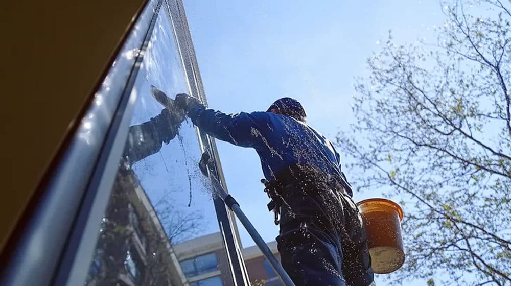 About Blue's Window Cleaning