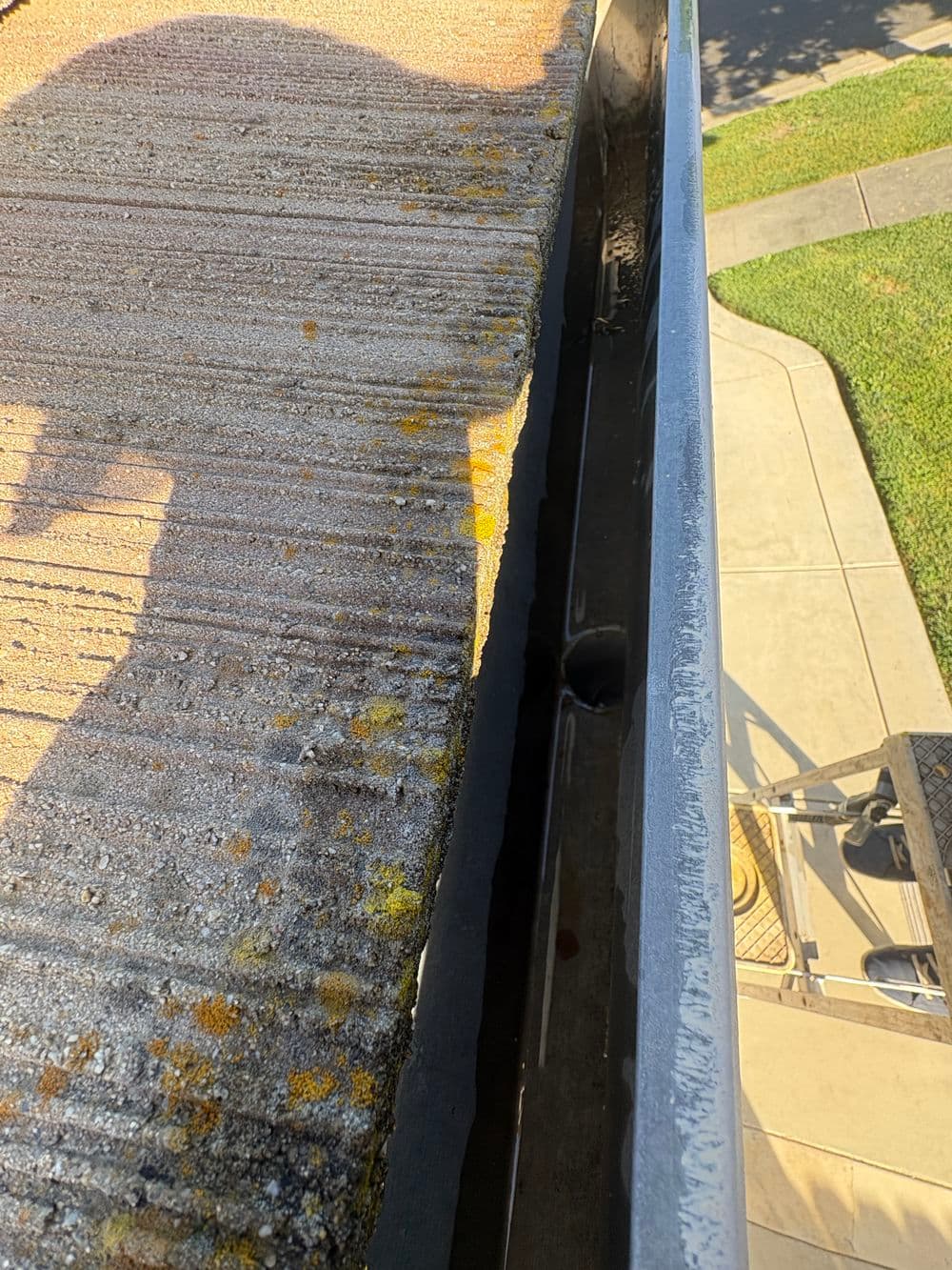 Gallery photos for Gutter and Window Cleaning Success in Plumas Lake: Image #3