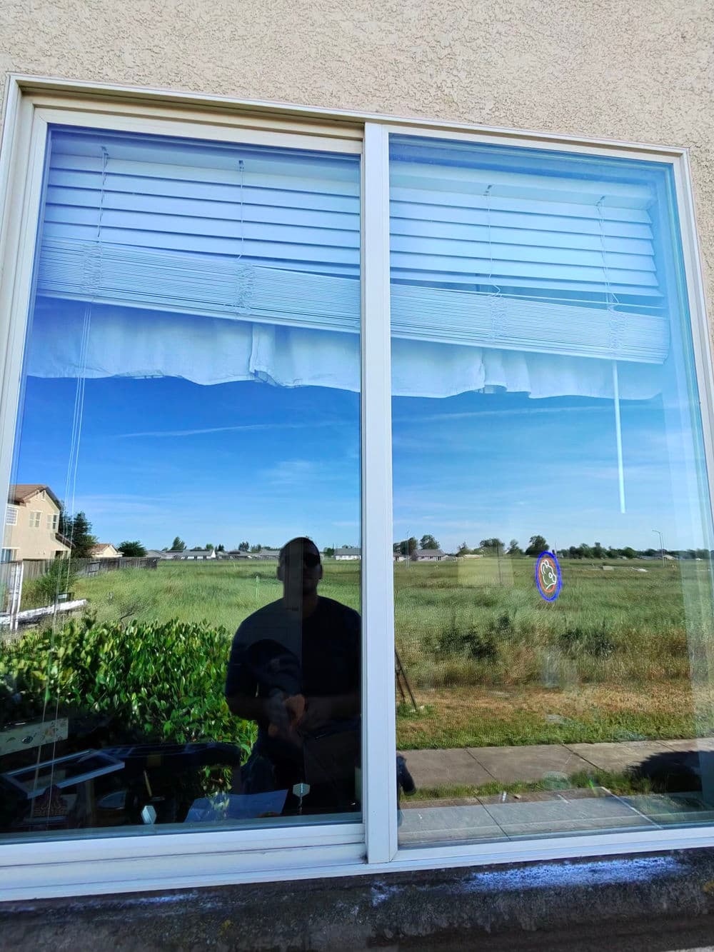 Gallery photos for Full Interior Exterior Window and Gutter Cleaning in Olivehurst: Image #2