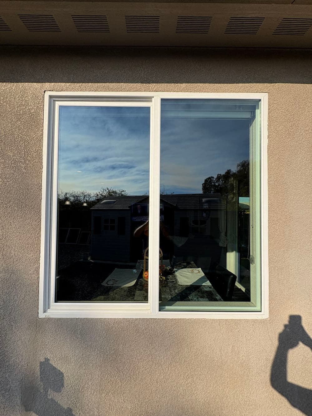 Gallery photos for Inside and Out Window Cleaning Done Right in Plumas Lake: Image #2