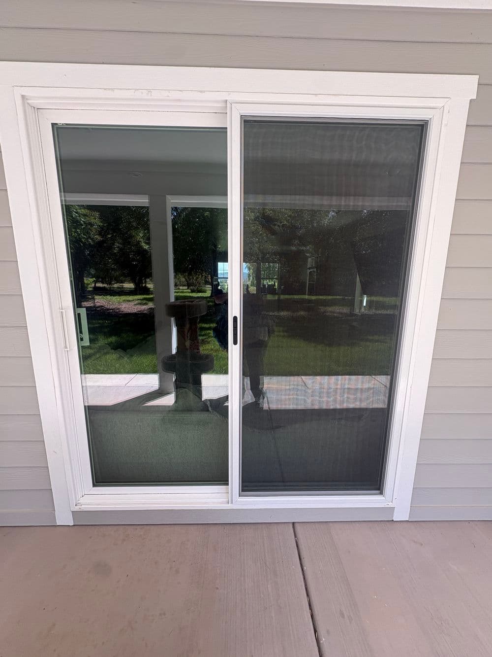 Gallery photos for Full Two-Story Window Cleaning for a Wedding-Ready Home in Marysville: Image #1