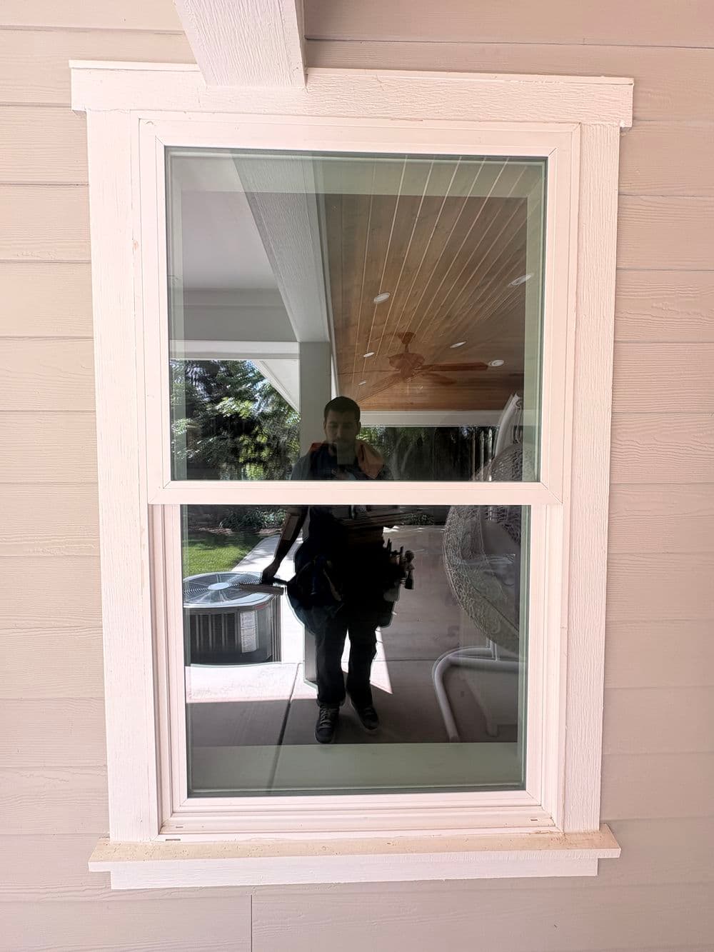 Gallery photos for Full Two-Story Window Cleaning for a Wedding-Ready Home in Marysville: Image #4