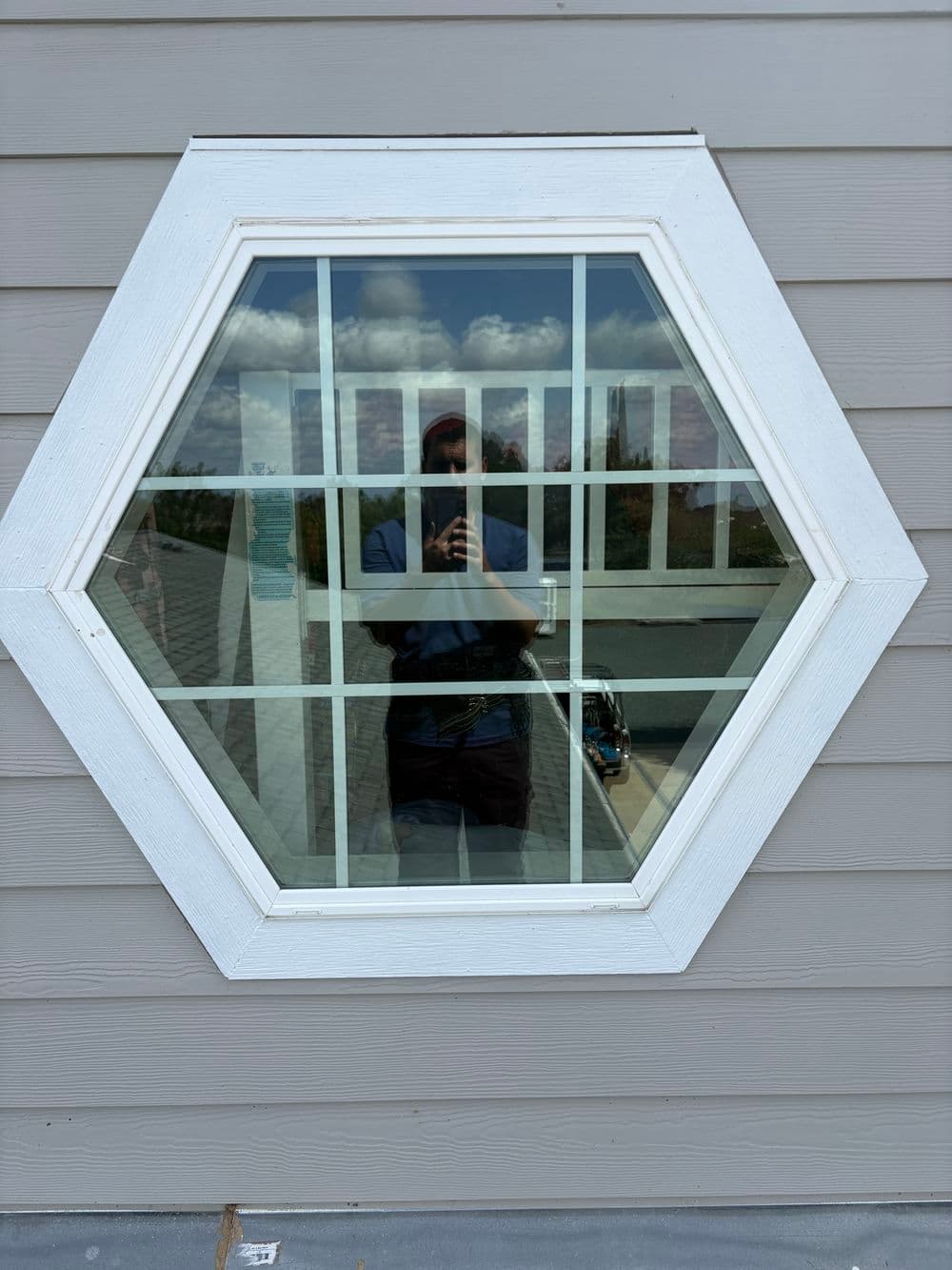 Gallery photos for Full Two-Story Window Cleaning for a Wedding-Ready Home in Marysville: Image #8