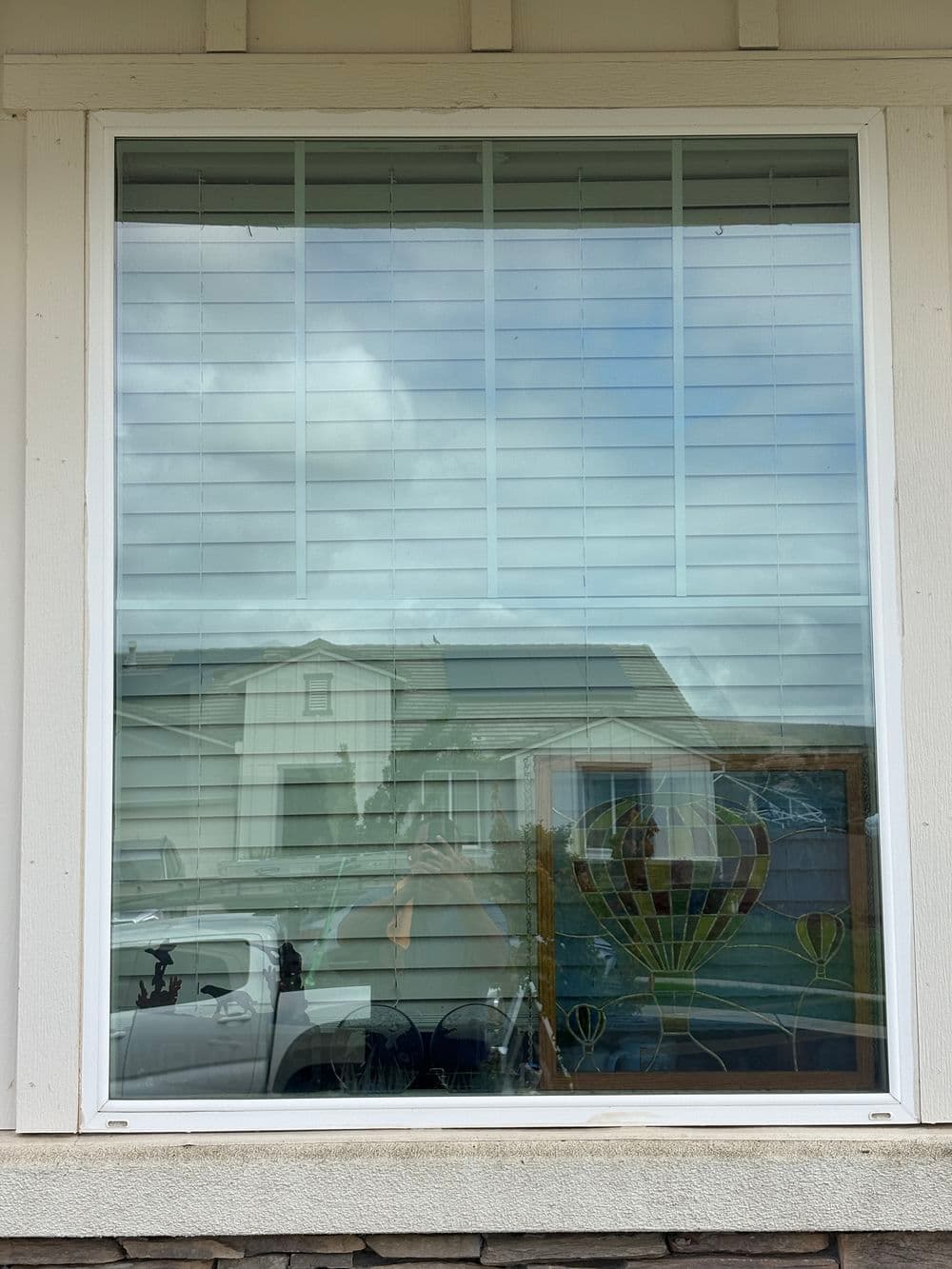 Full Inside and Outside Window Cleaning in Plumas Lake image