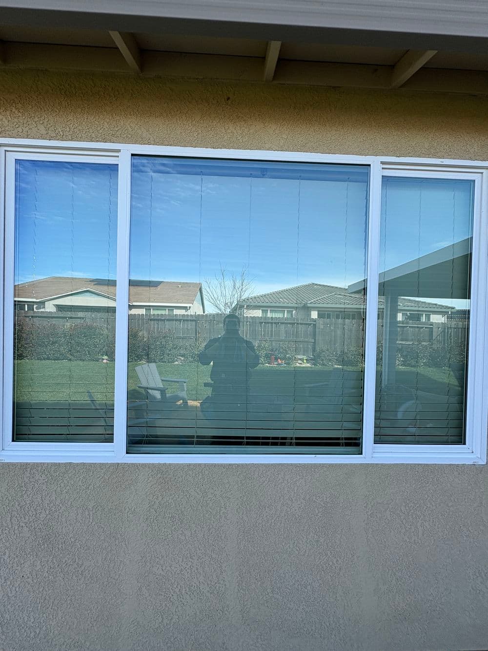 Gallery photos for Exterior Window Cleaning with Screens in Plumas Lake: Image #3