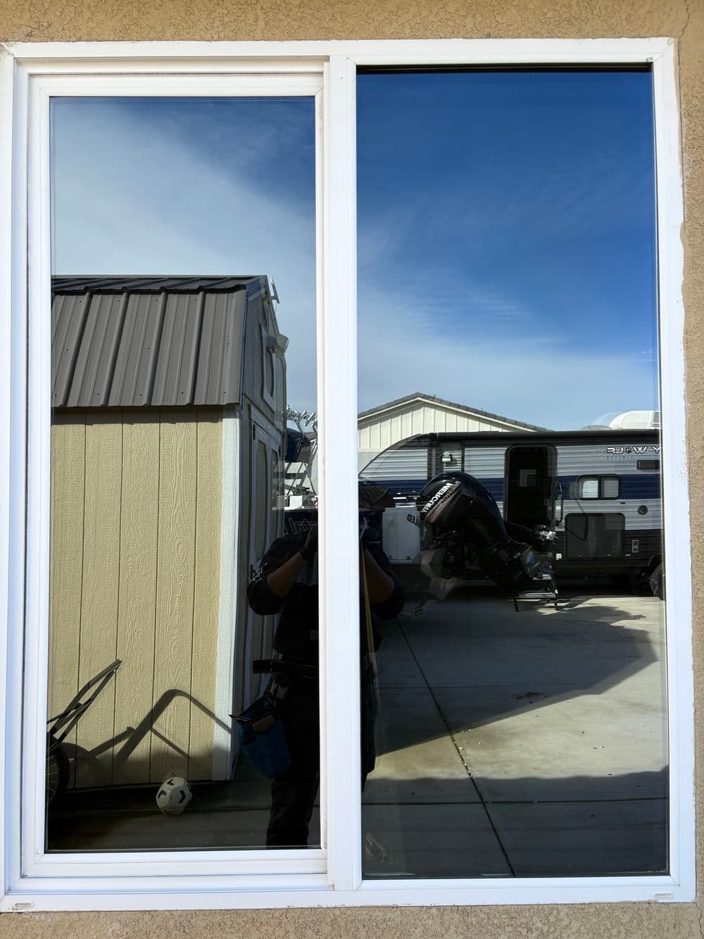 Gallery photos for Exterior Window Cleaning with Screens in Plumas Lake: Image #2