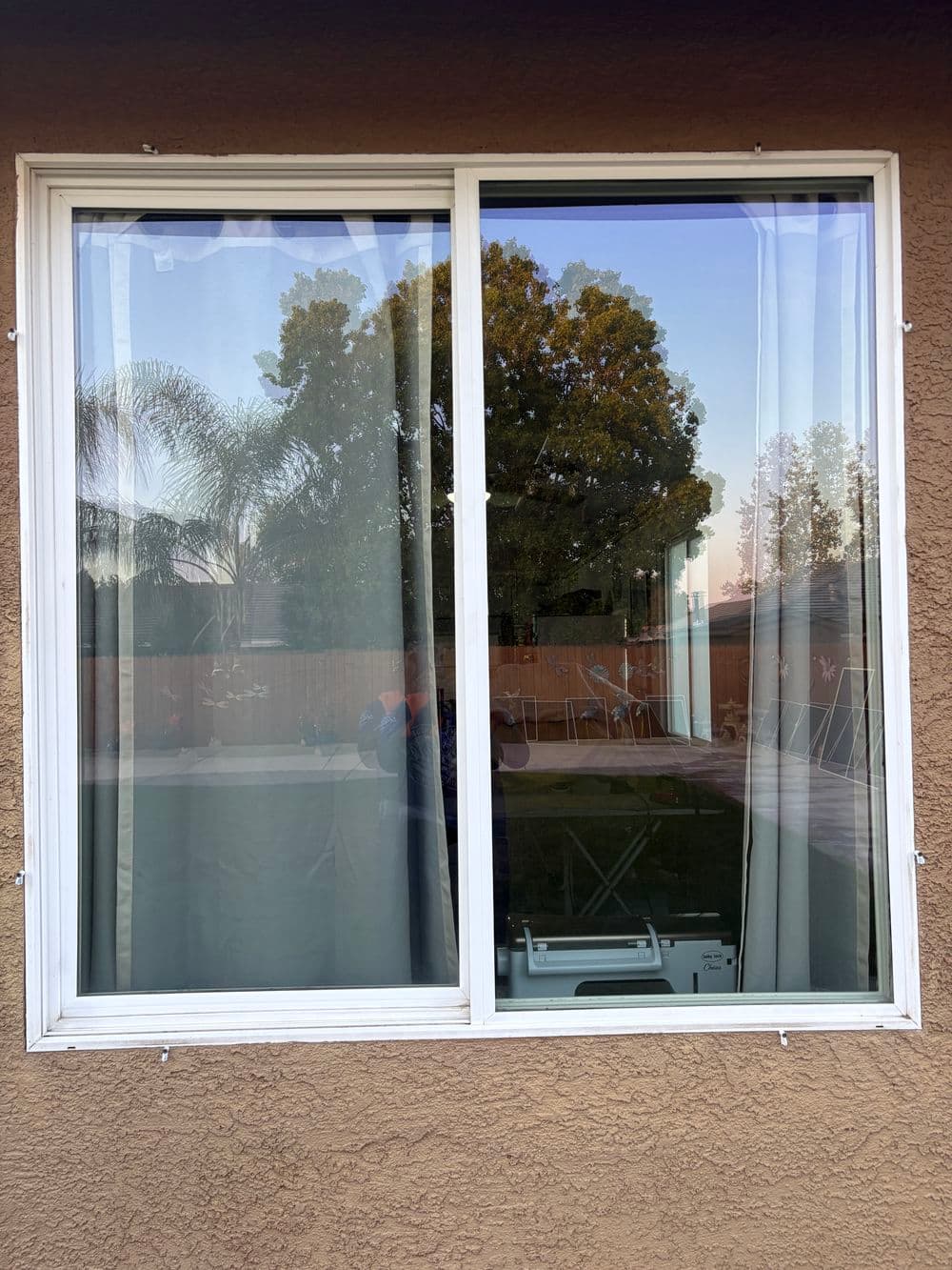 Gallery photos for Exterior Window and Screen Cleaning in Plumas Lake: Image #4