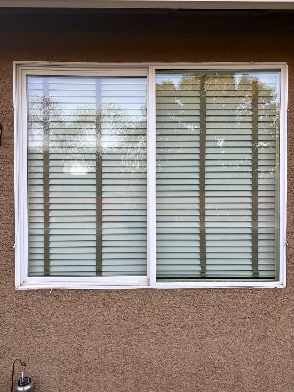 Gallery photos for Exterior Window and Screen Cleaning in Plumas Lake: Image #6
