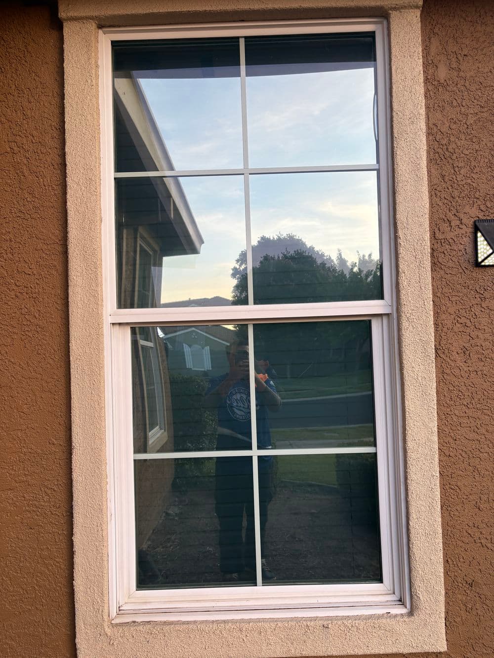 Project Exterior Window and Screen Cleaning in Plumas Lake image