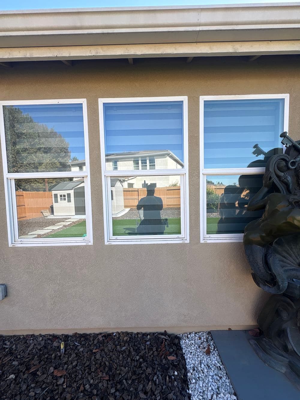 Gallery photos for Exterior Window and Screen Cleaning in Plumas Lake: Image #12