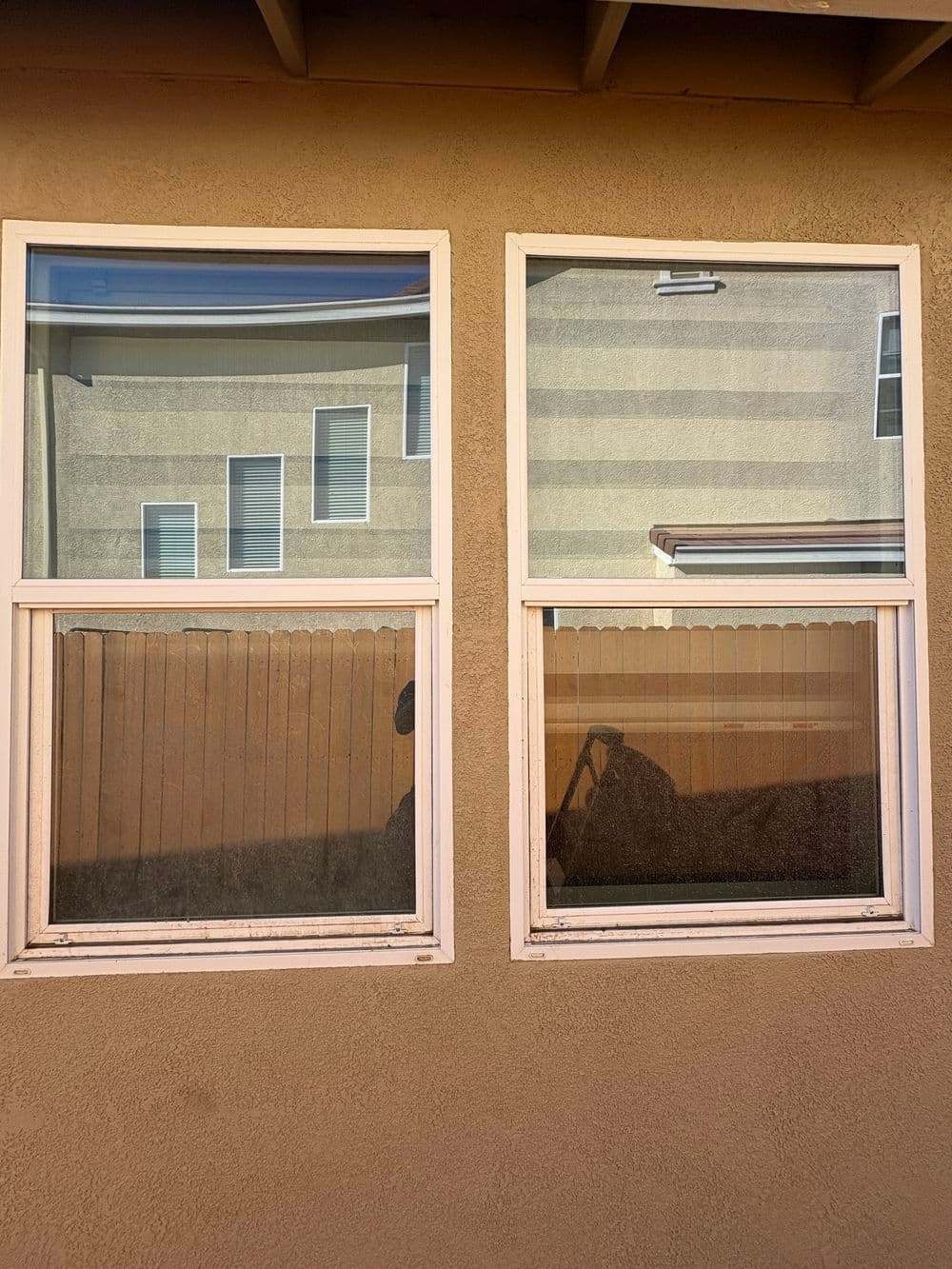 Gallery photos for Exterior Window and Screen Cleaning in Plumas Lake: Image #2