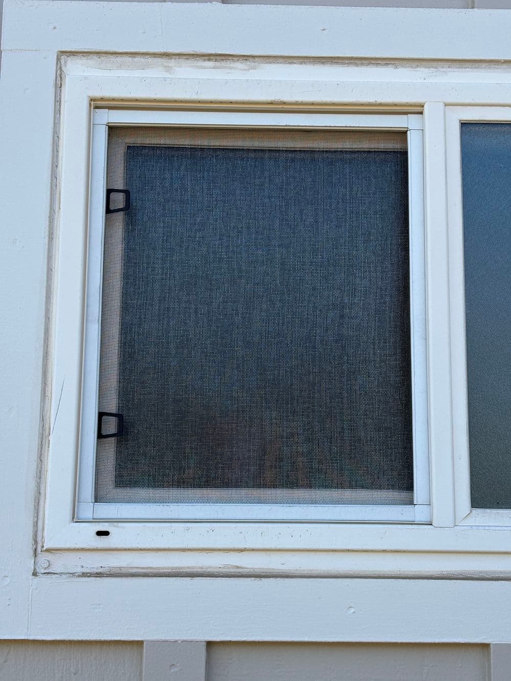 Project Window Rescreening Before and After in Yuba City image