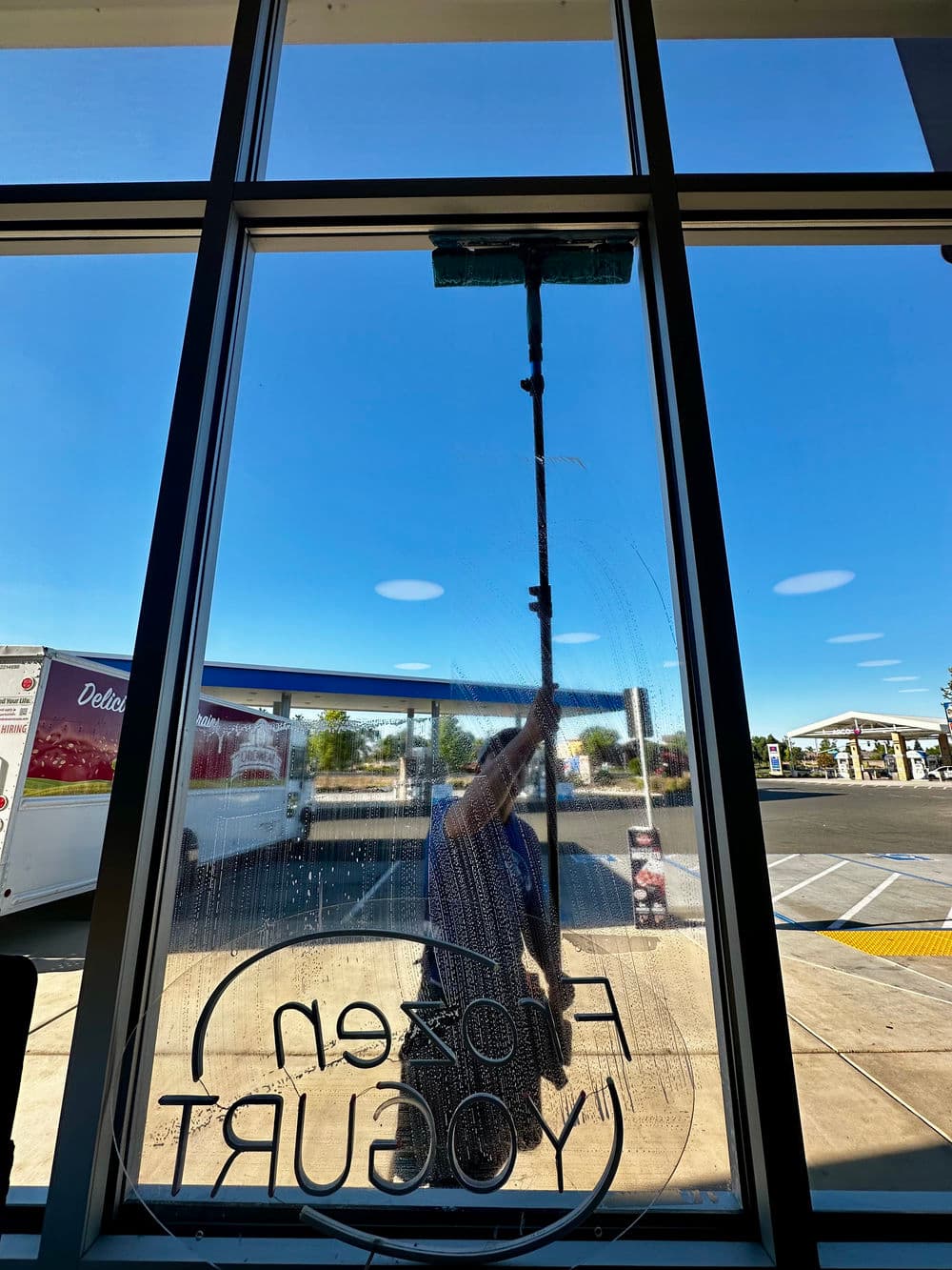 Gallery photos for Commercial Window Cleaning Done Right in Plumas Lake: Image #8