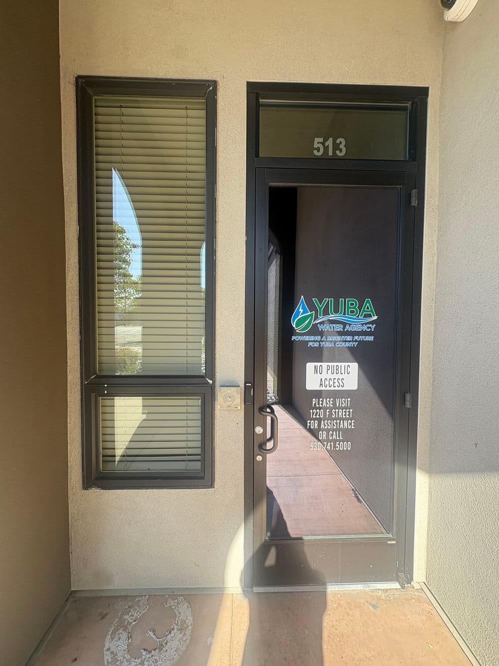Gallery photos for Commercial Window Cleaning in Marysville Before an Open House: Image #1