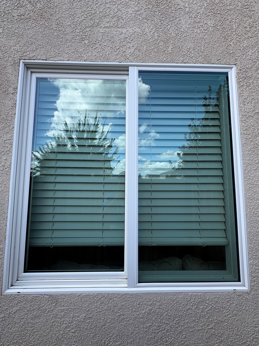 Gallery photos for Exterior Window Cleaning Before and Afters in Plumas Lake: Image #5