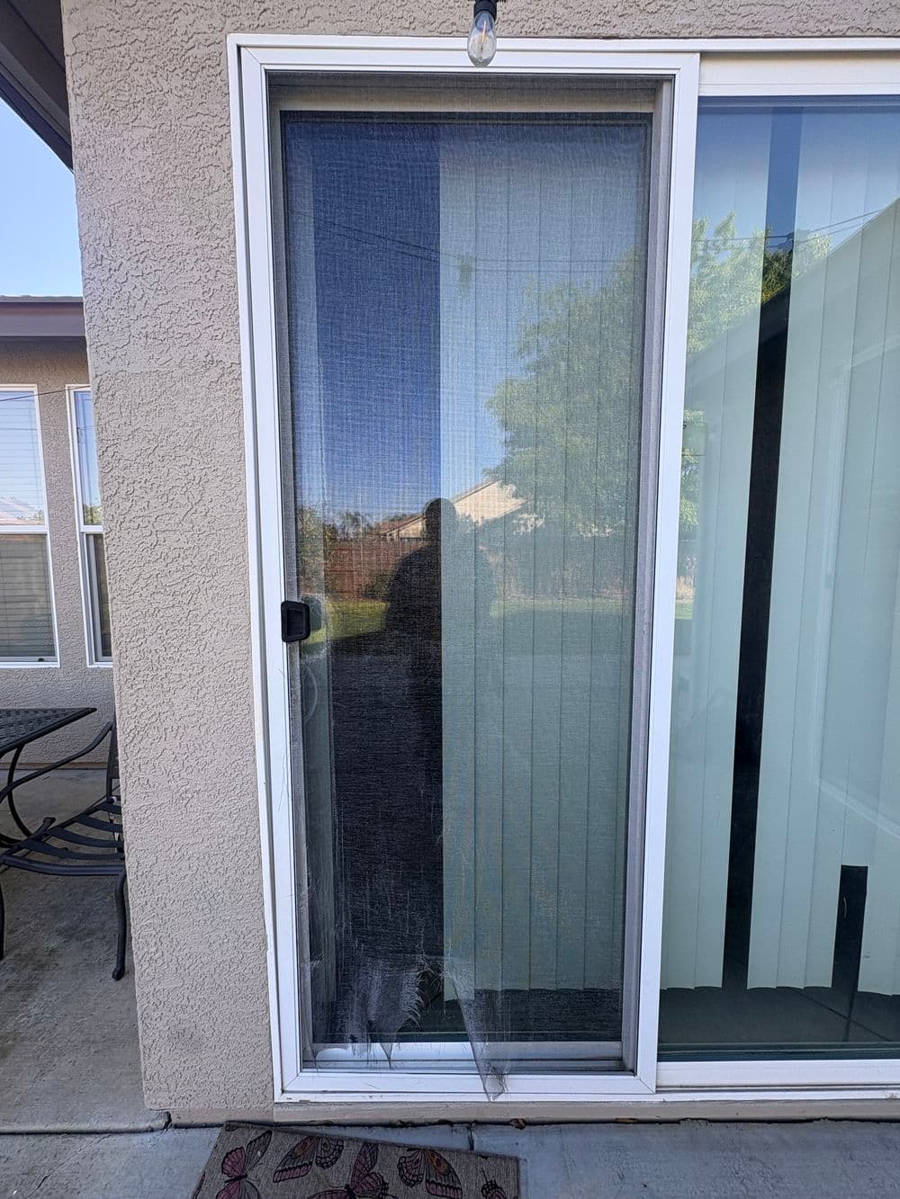 Sliding Screen Door Re-Screen on a Patio Door in Plumas Lake image