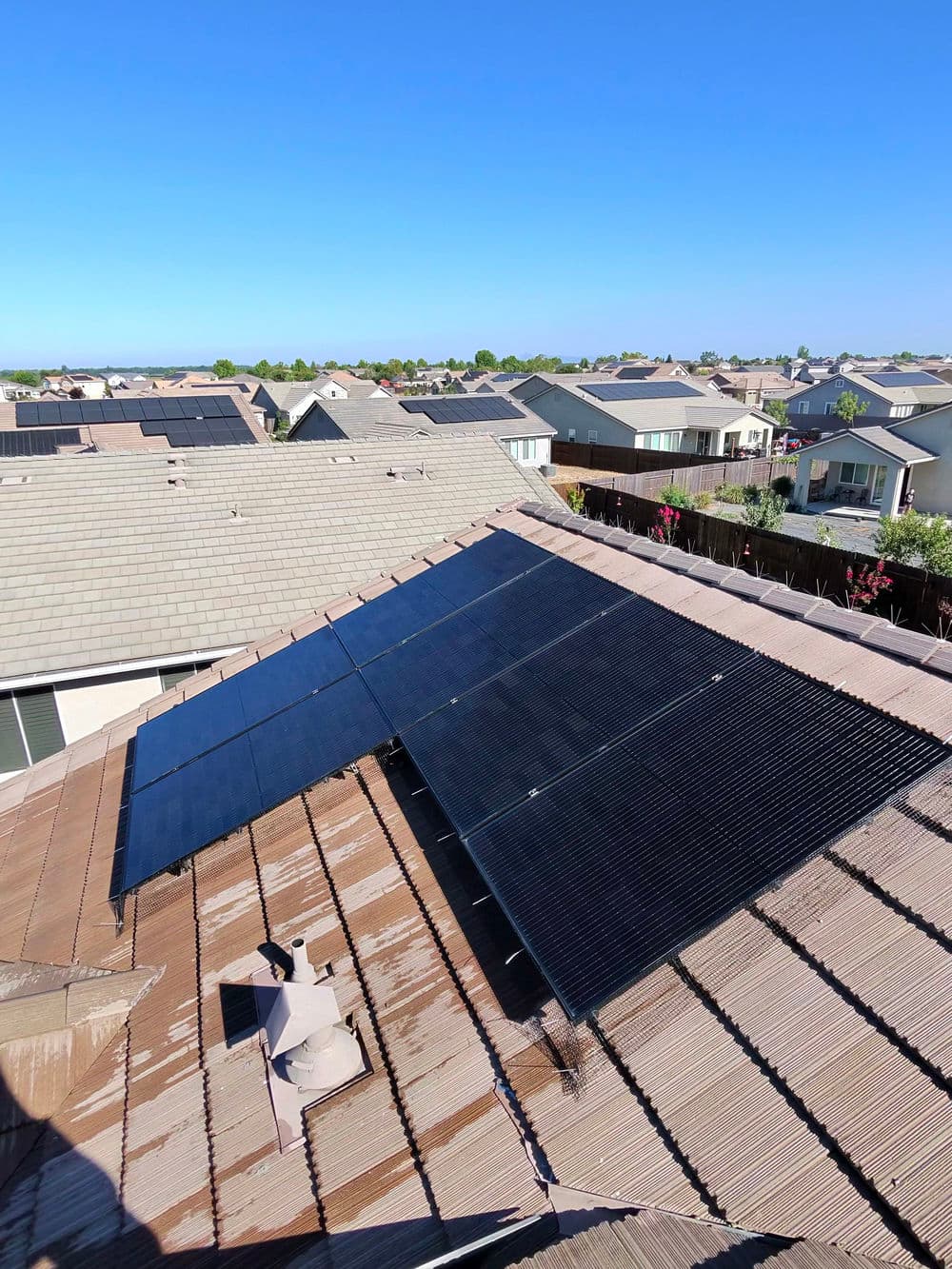 Gallery photos for Solar Panel Cleaning for a New Homeowner in Plumas Lake: Image #1