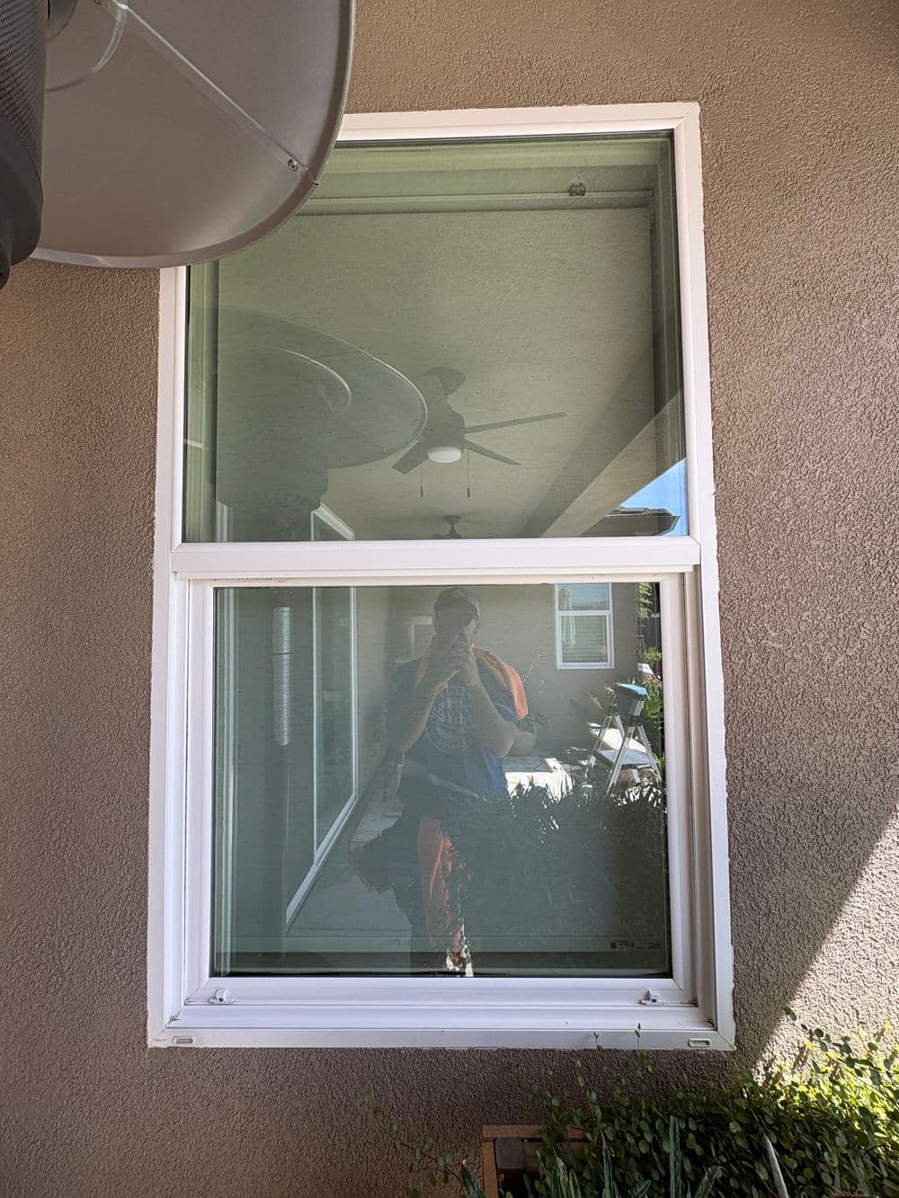 Gallery photos for Exterior Window and Screen Cleaning in Plumas Lake: Image #3